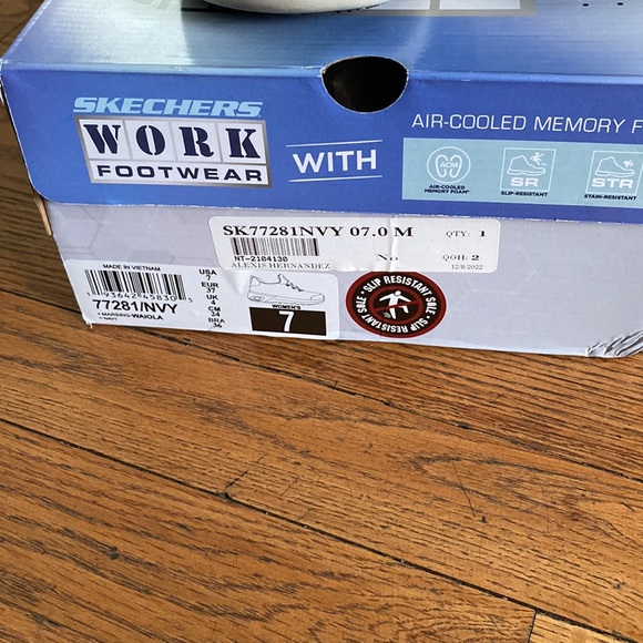 Skechers foot wear - Picture 6 of 6